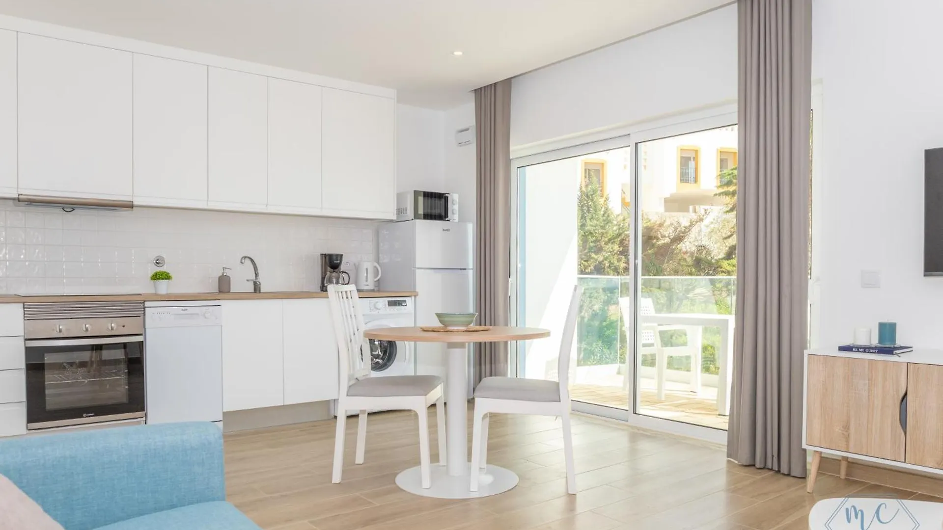 Mc Suites Burgau With Amazing Front Sea View