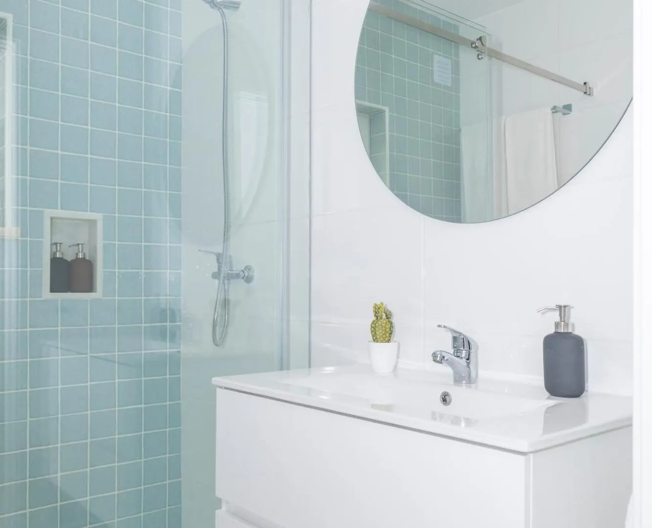 Mc Suites Burgau With Amazing Front Sea View