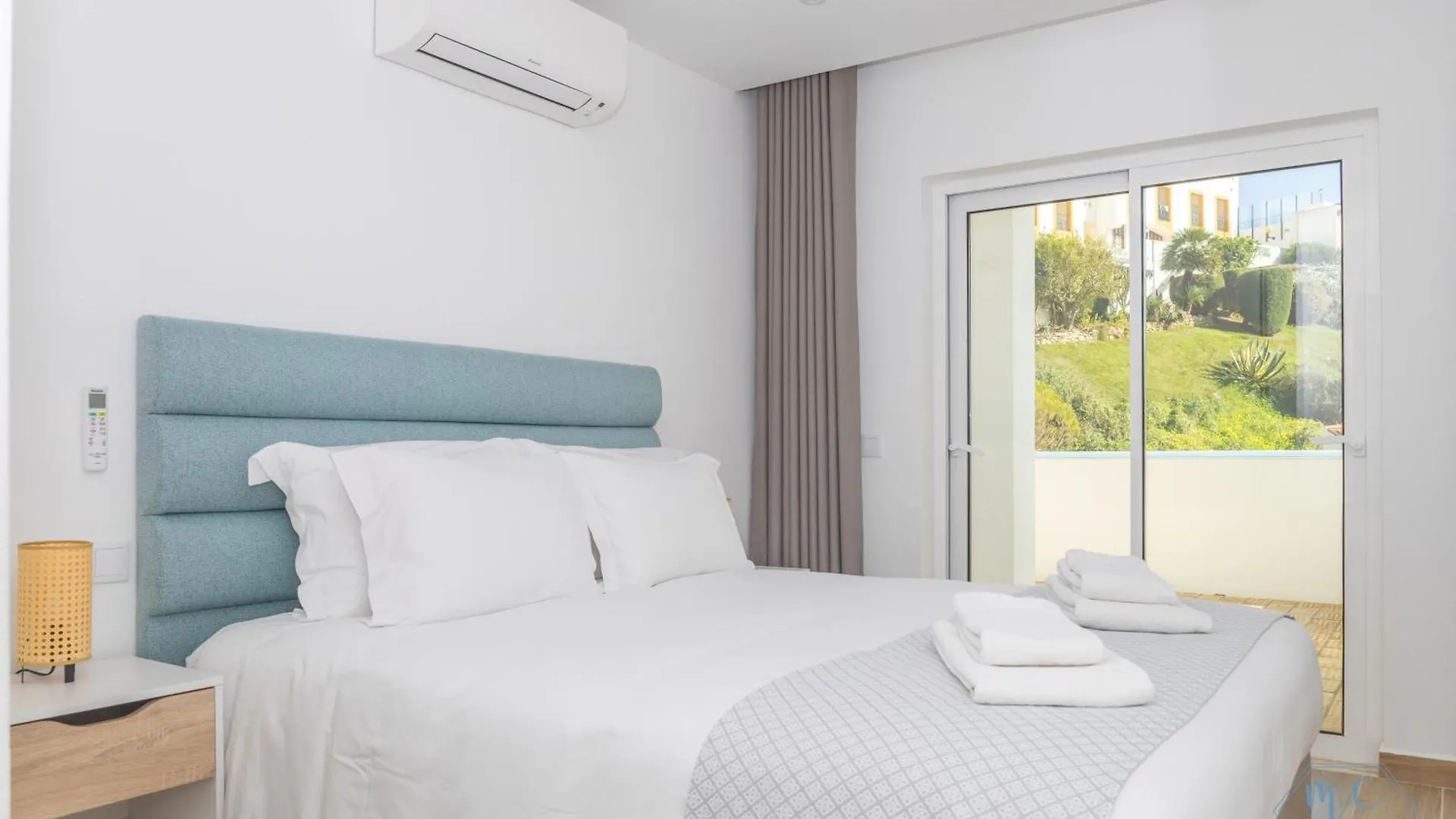 Mc Suites Burgau With Amazing Front Sea View Apartment